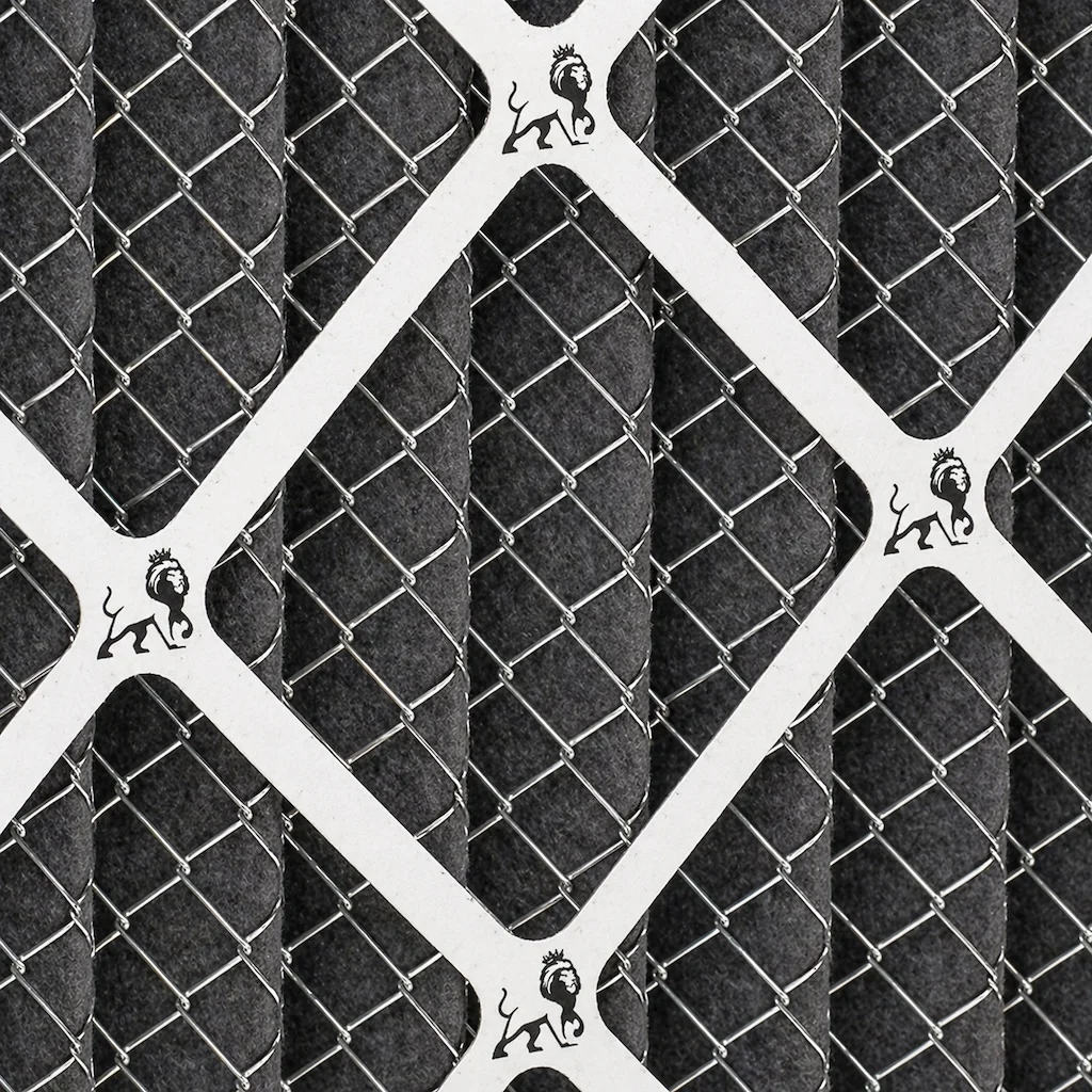 19x20x1 MERV 8 Carbon macro detail